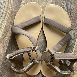 Be Lenka Flexi Sandals